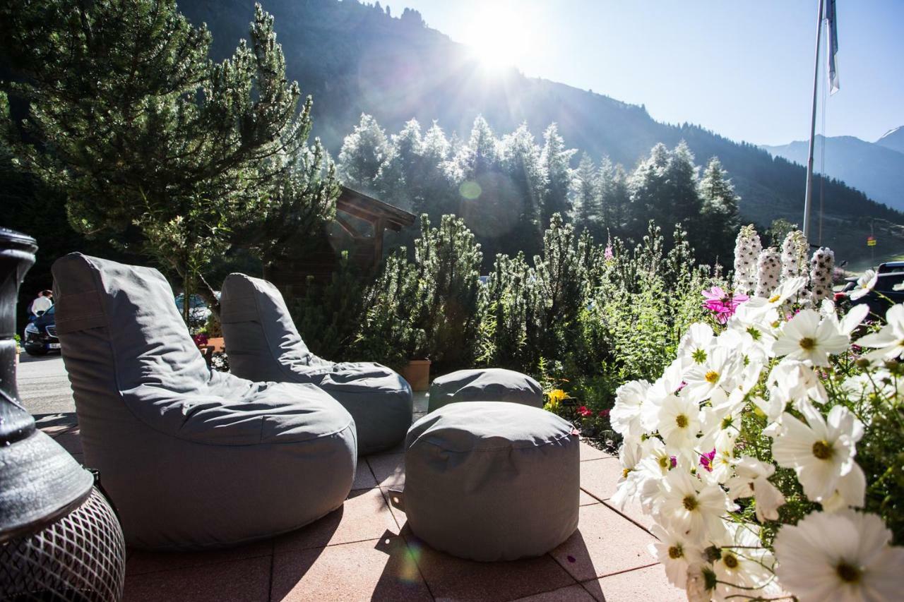 Hotel Gletscherblick Sankt Leonhard im Pitztal Kültér fotó